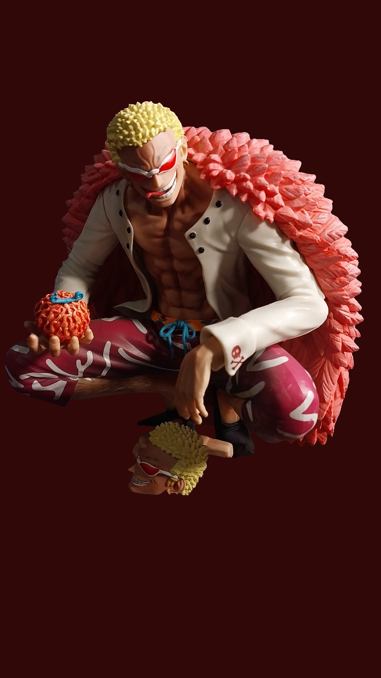 Doflamingo (Onepiece)