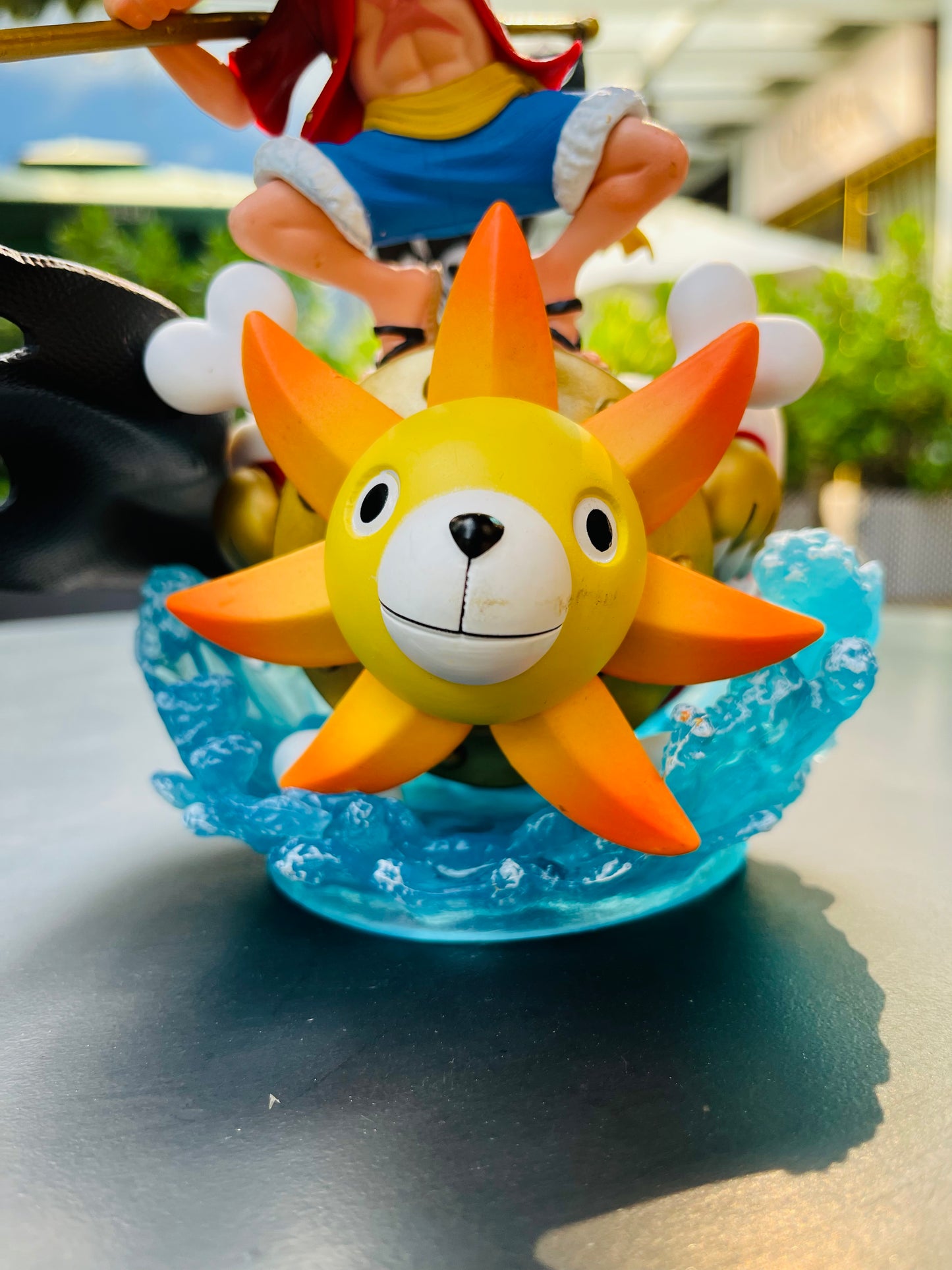 Luffy with thousand sunny (Onepiece)