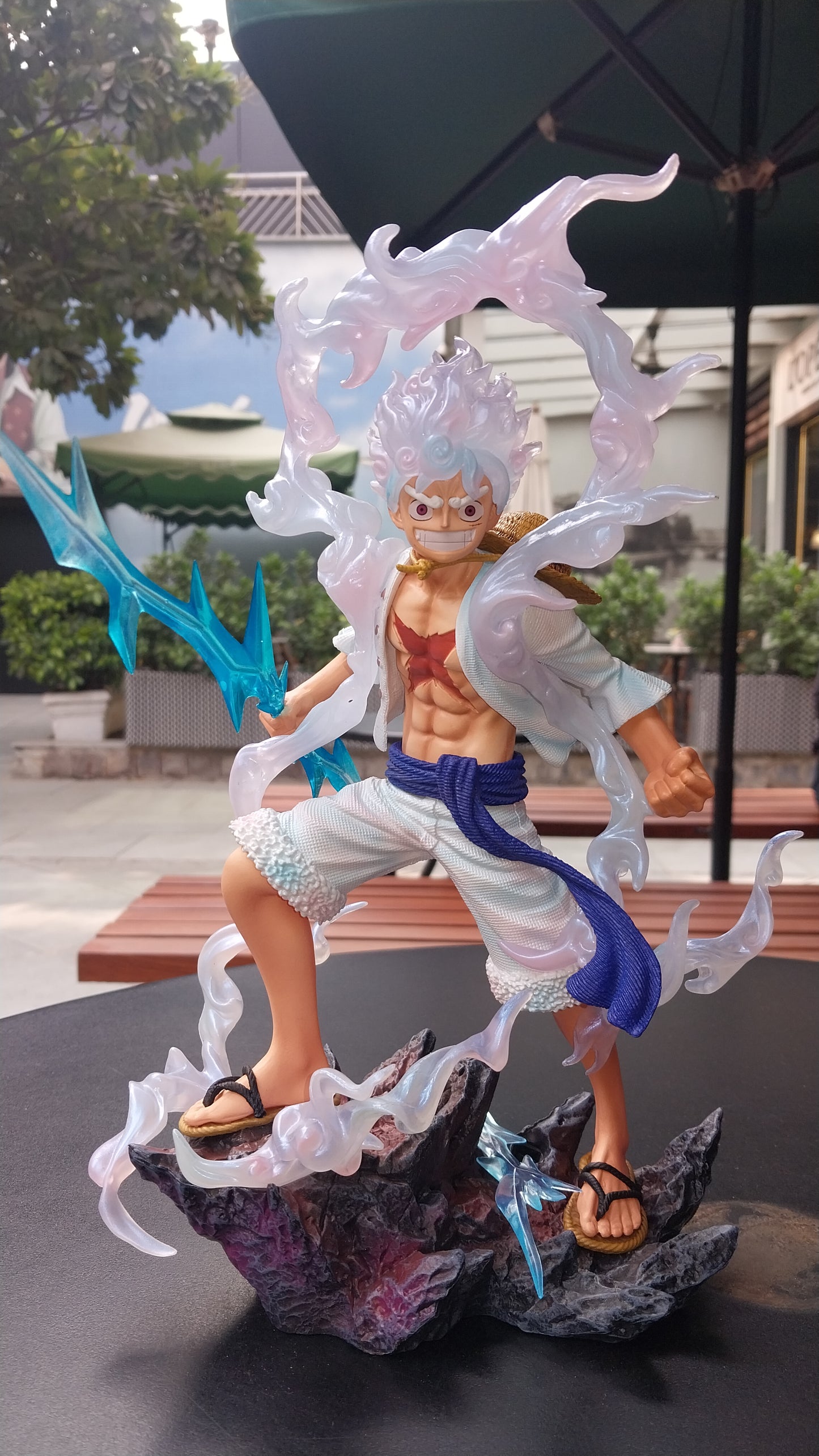 Luffy gear 5 (onepiece)