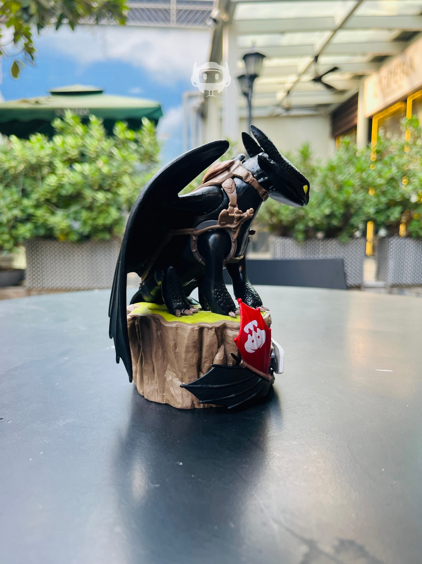 Toothless (how to train your dragon)