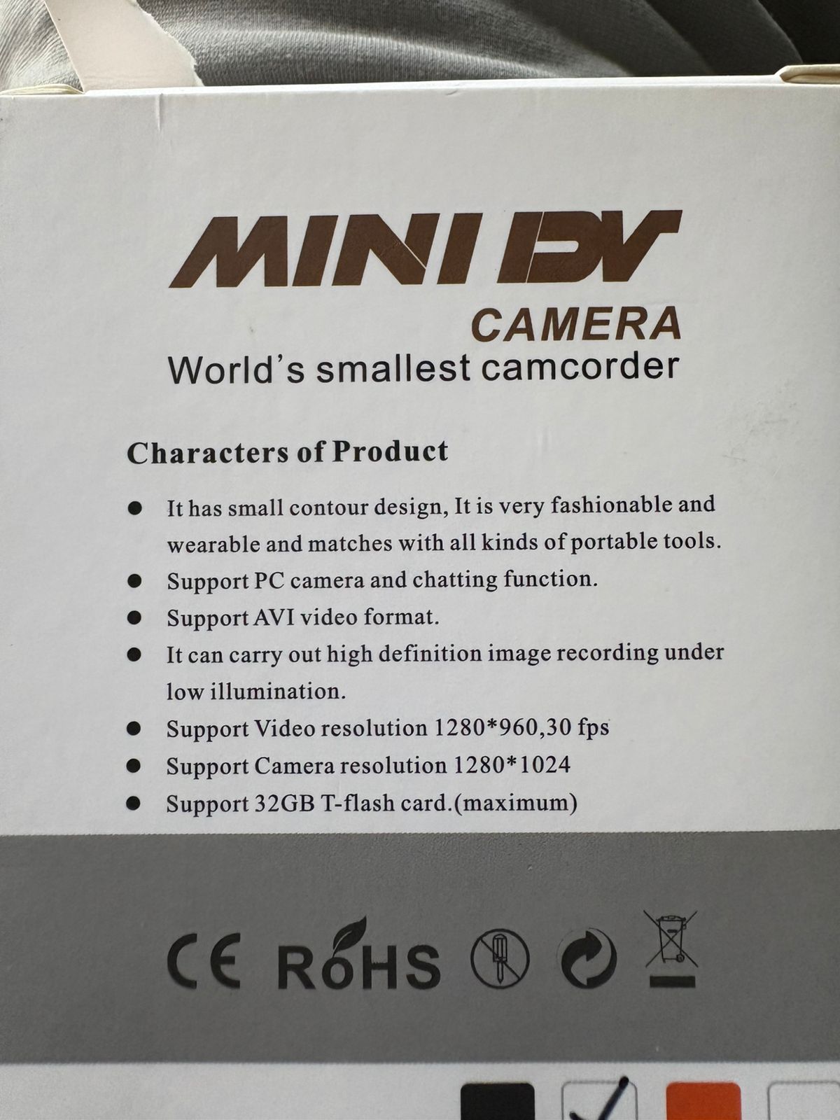 Functional camera keychain|camcorder