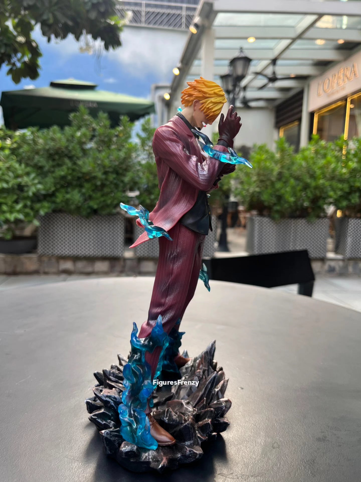 Vinsmoke sanji (Onepiece)
